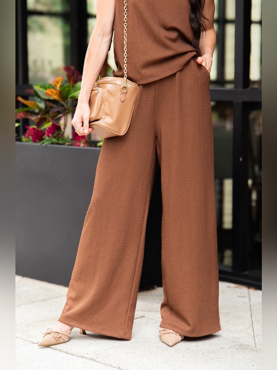 Grace & Emma Pants - NWT Grace & Emma Textured Knit Earhart Wide Leg Pull On Pants in Chocolate